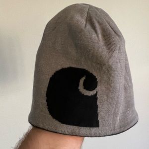 Reversible cathartt beanie